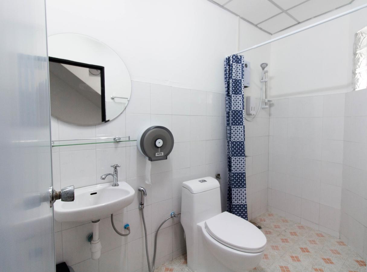 11:11 Hostel Аюттхая Экстерьер фото